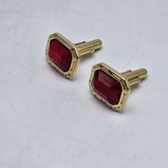 Vintage Anson Gold Tone Cufflinks With Red Faceted Stones - Picture 2 of 4